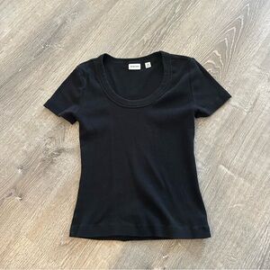 Aritzia babaton black scoop neck cotton short sleeve top Size XS
